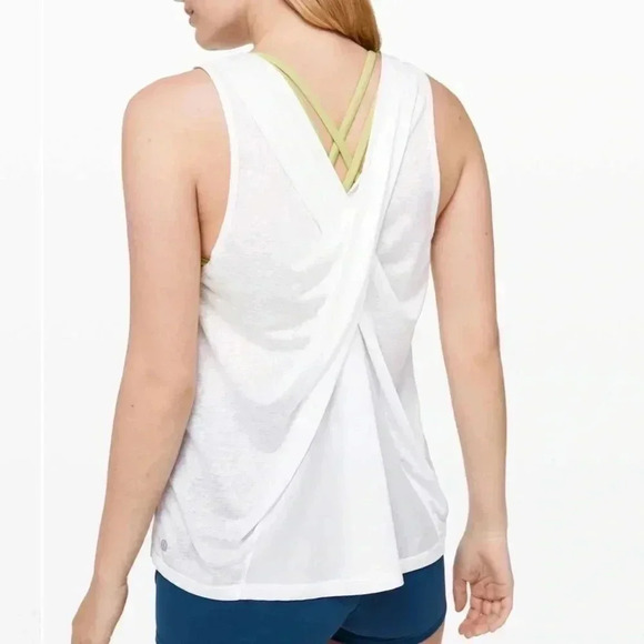 Lululemon Soul Stride Tank size Small - Picture 2 of 7